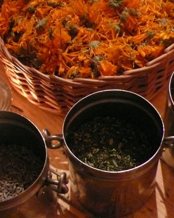 Neem & Turmeric Bath Powder